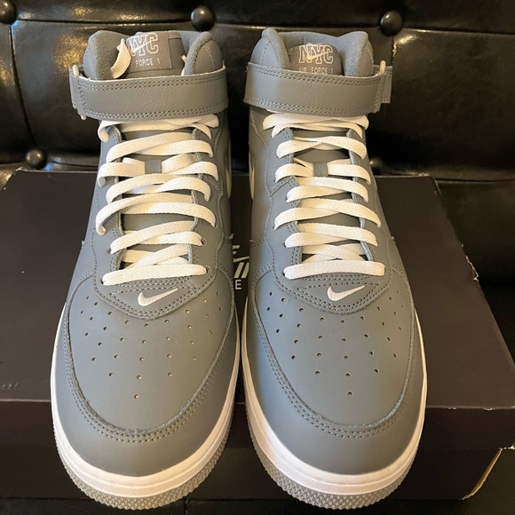 Nike AF1 Mid Jewel QS ‘NYC-Cool Grey’ - Picture 2 of 8